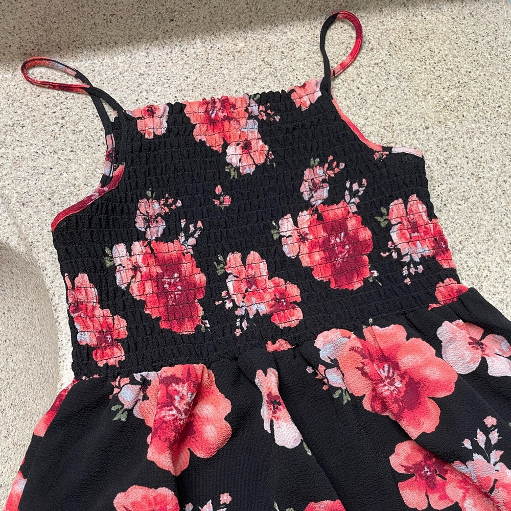 Black and Pink summer tank